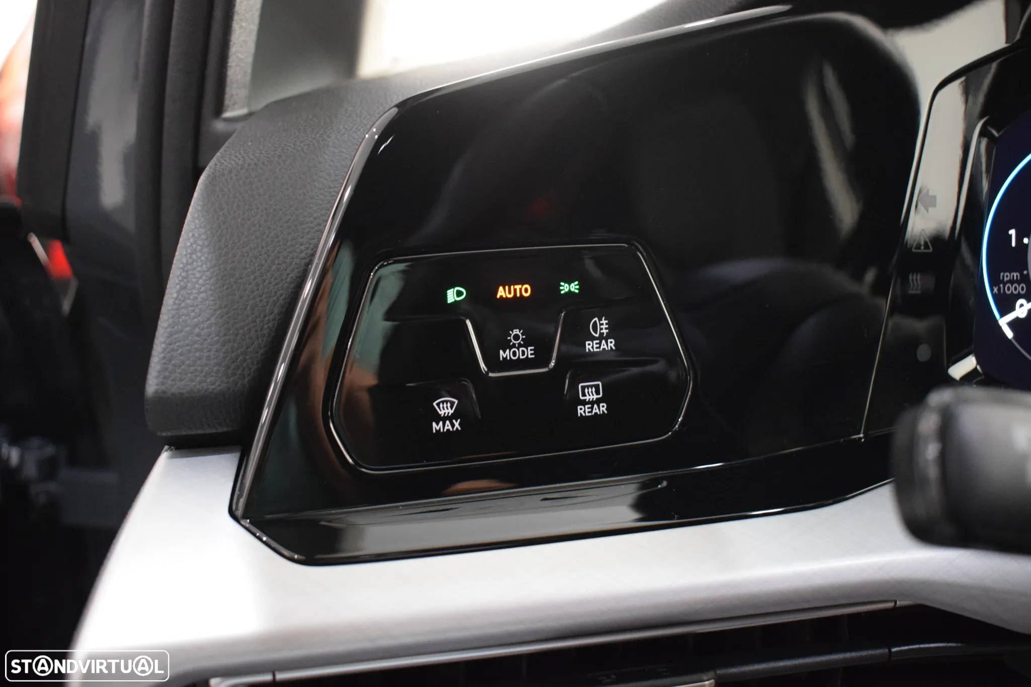 VW Golf Variant 2.0 TDi Life - 10
