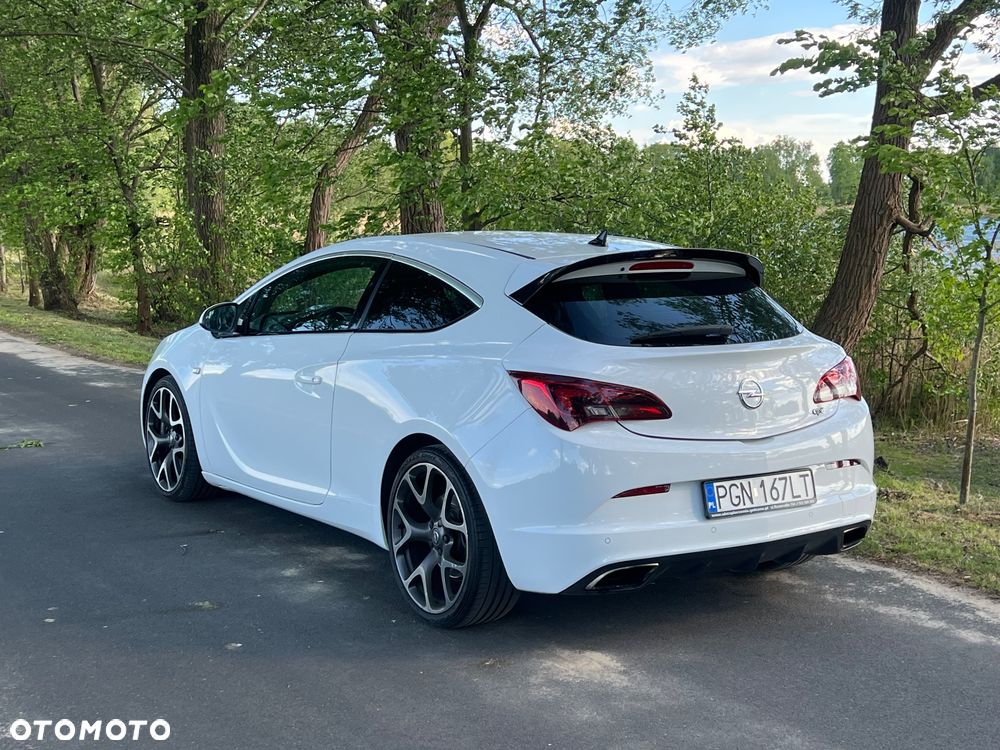 Opel Astra OPC - 8