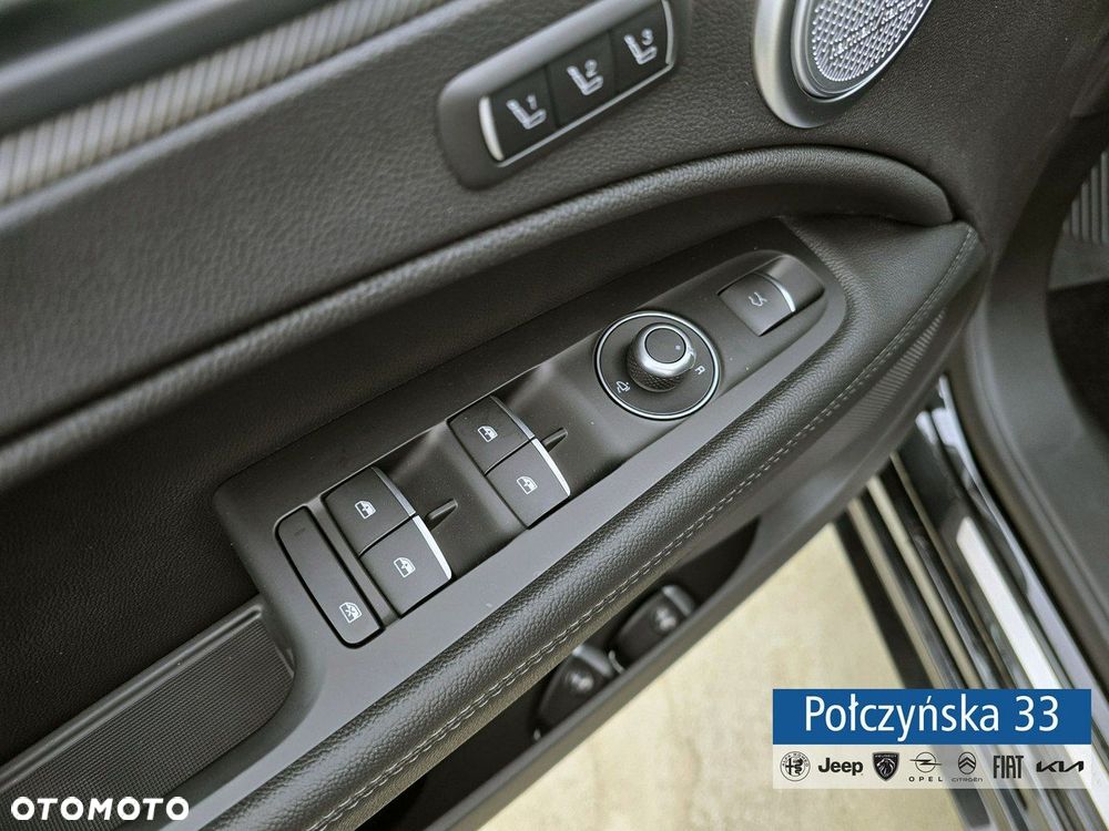 Alfa Romeo Stelvio - 10