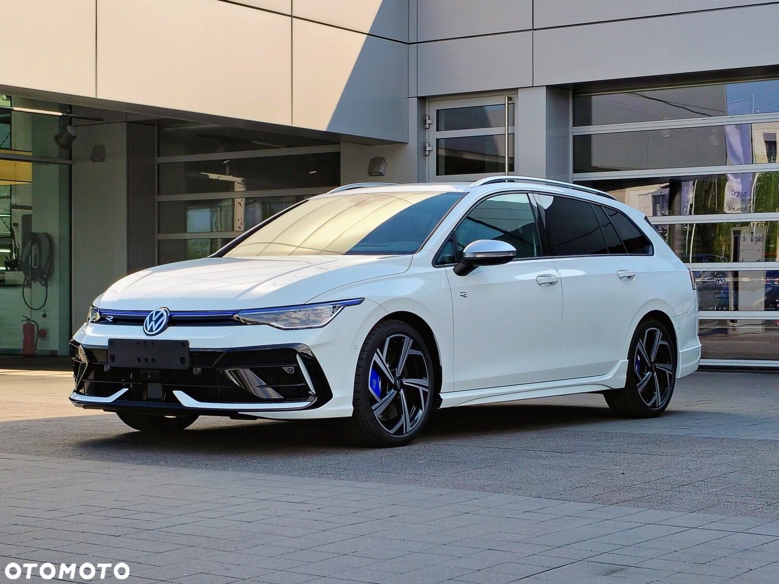 Volkswagen Golf - 4