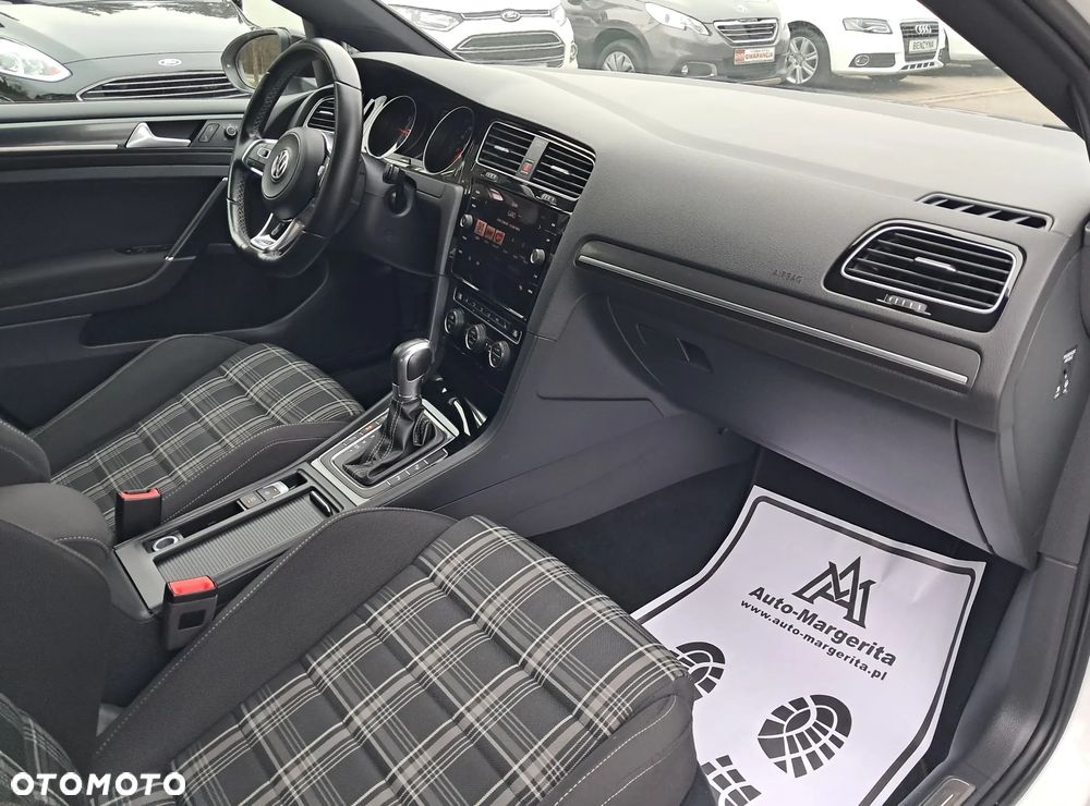 Volkswagen Golf GTD 2.0 TDI SCR DSG - 28