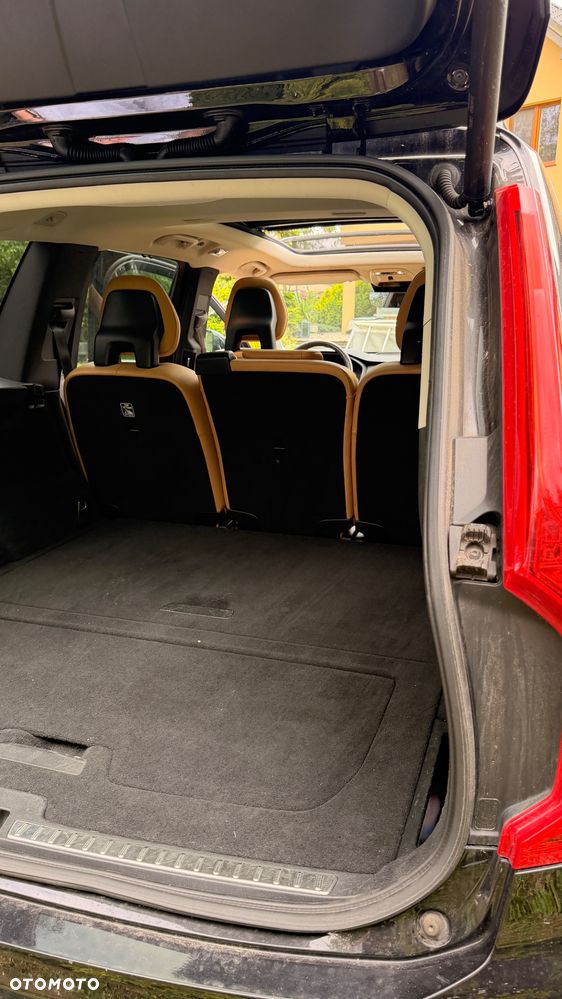 Volvo XC 90 D5 AWD Momentum - 7