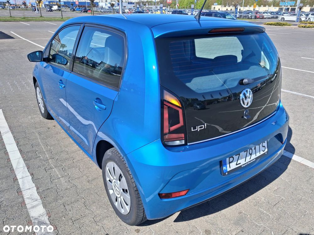Volkswagen up! 1.0 high - 10