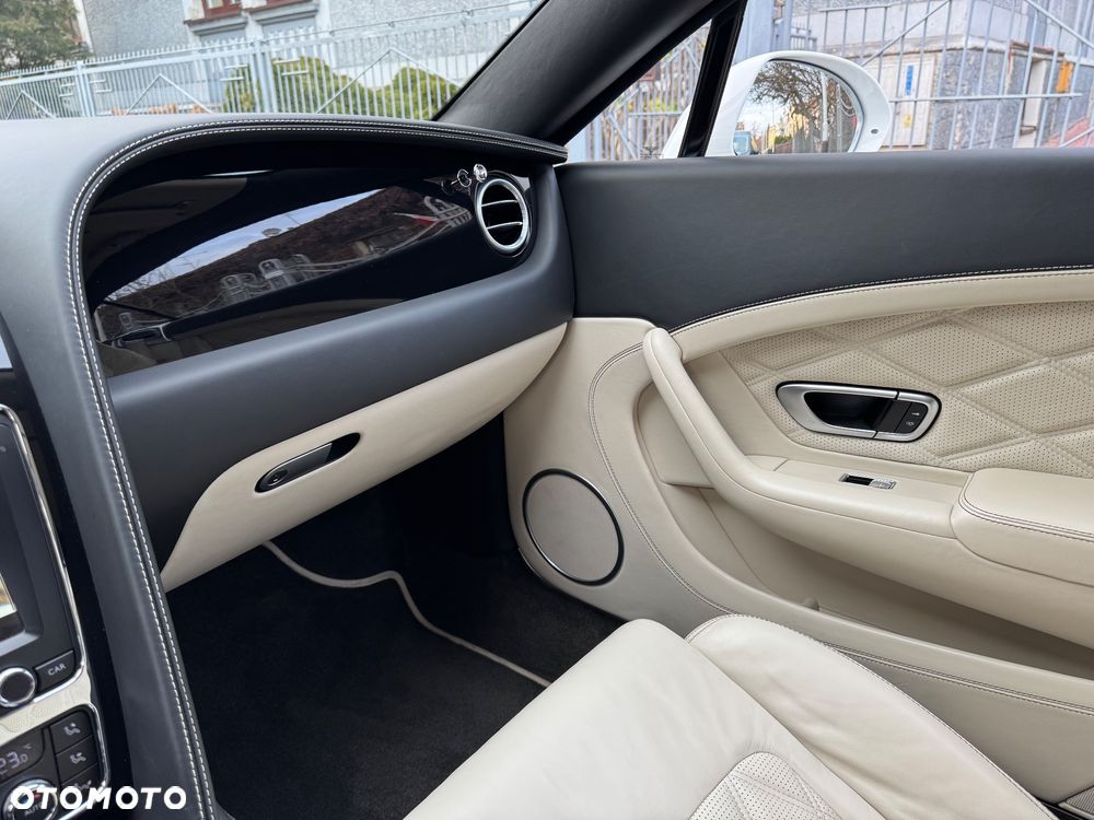 Bentley Continental GT V8 S - 28