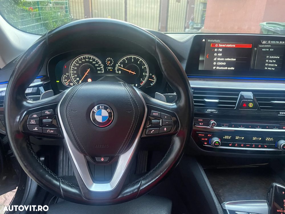 BMW Seria 5 540i xDrive Aut. Luxury Line - 11
