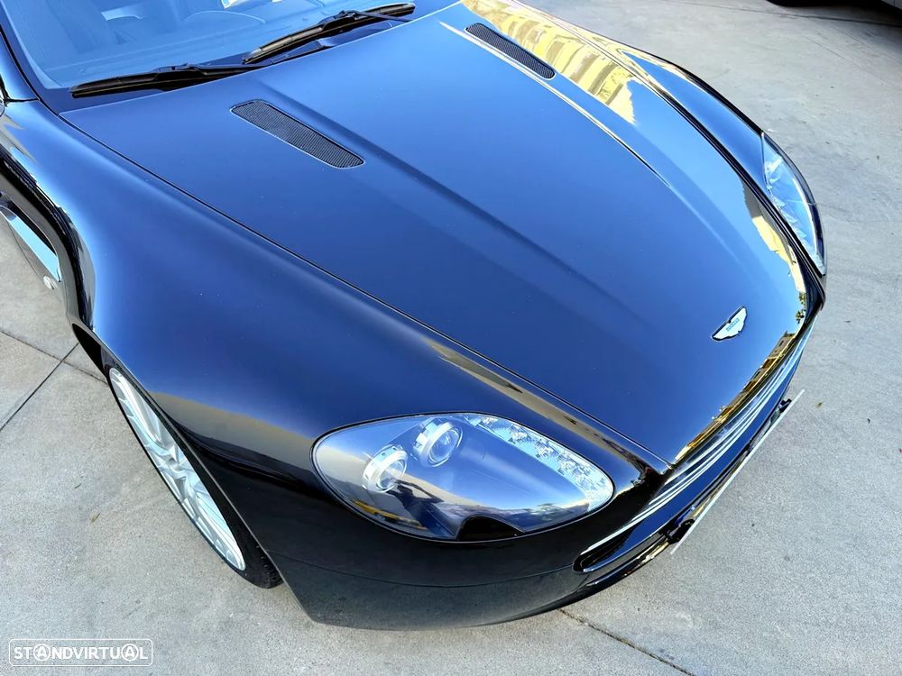 Aston Martin Vantage Coupe V8 Sportshift - 31