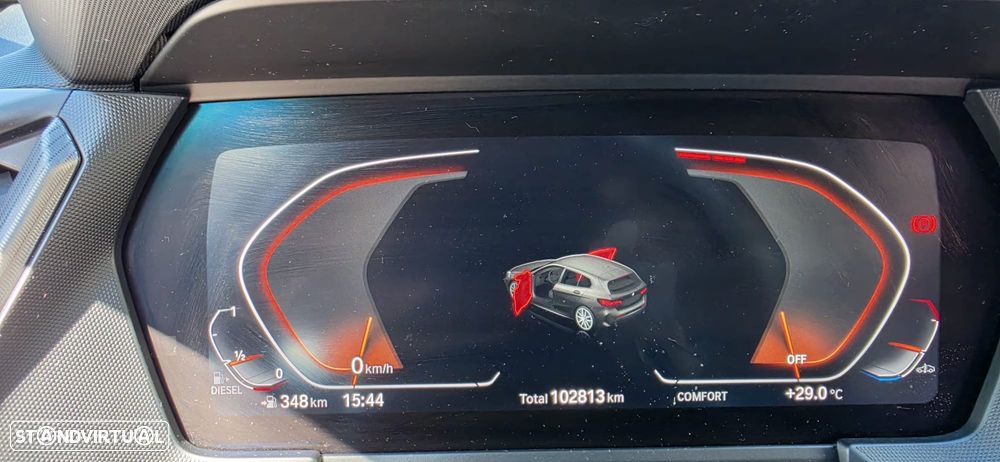 BMW 116 d Pack Desportivo M Auto - 31