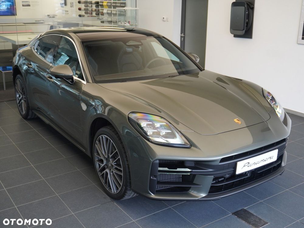 Porsche Panamera 4 - 9