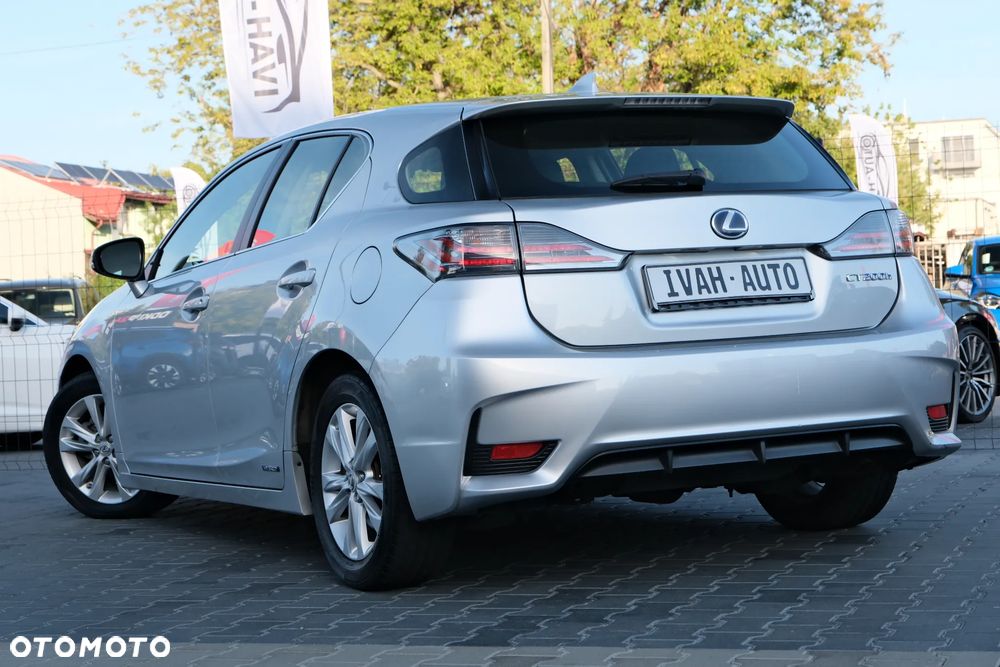 Lexus CT 200h Comfort EU6 - 11