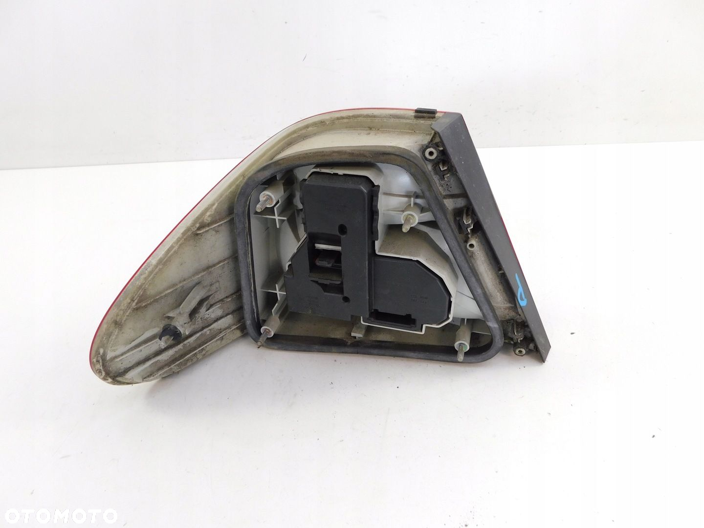 MERCEDES CLK W208 3,2 V6 LAMPA TYŁ PRAWA - 4