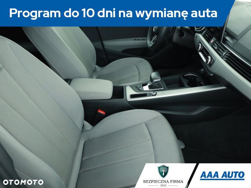 Audi A4 Limousine - 9
