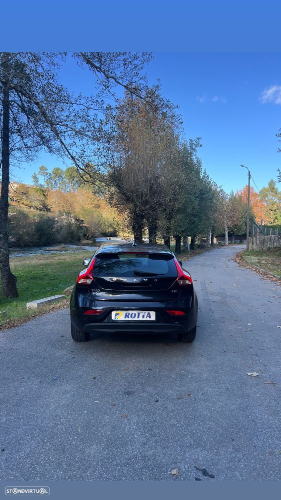 Volvo V40 D2 Kinetic - 5