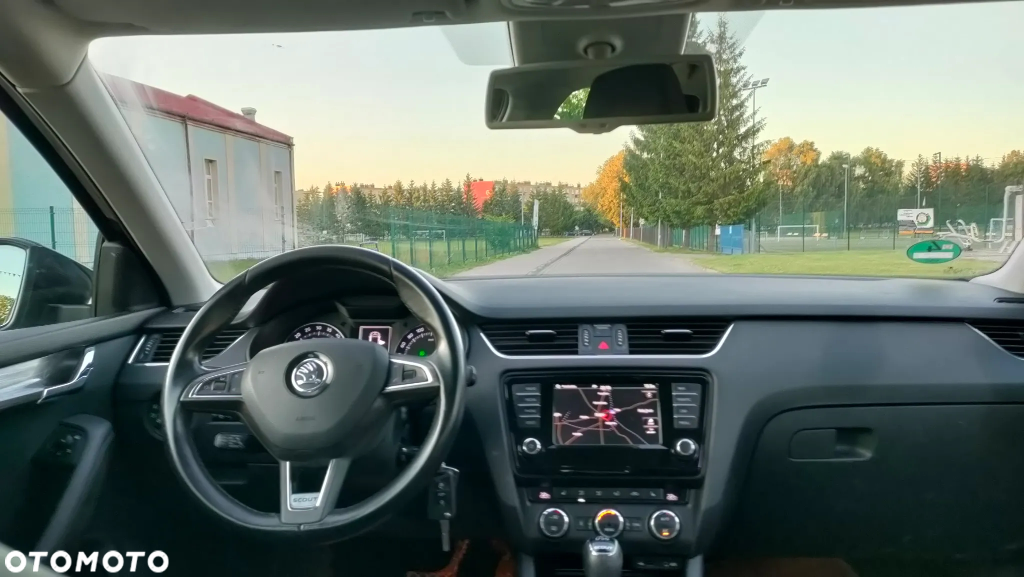 Skoda Octavia Scout 2.0 TDI 4x4 DSG - 14