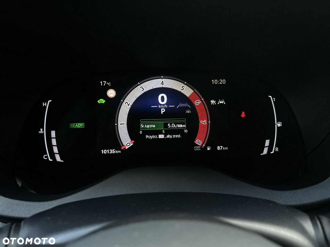 Toyota Yaris Cross - 16