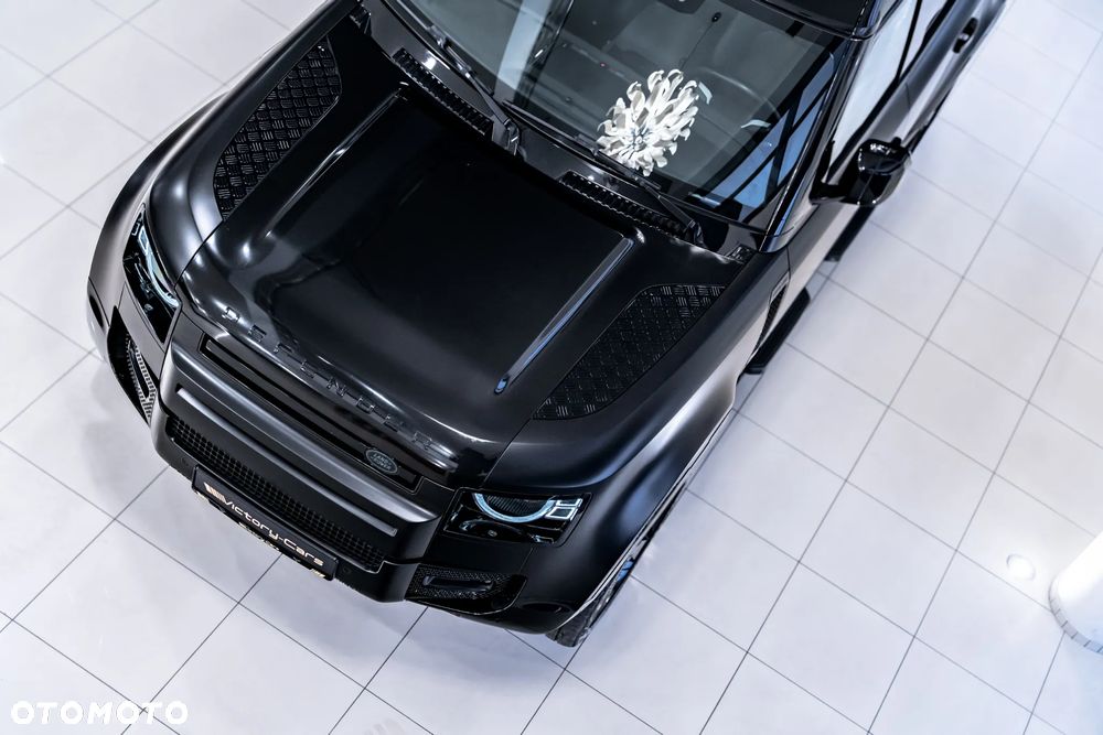Land Rover Defender 110 D250 X-Dynamic HSE - 17