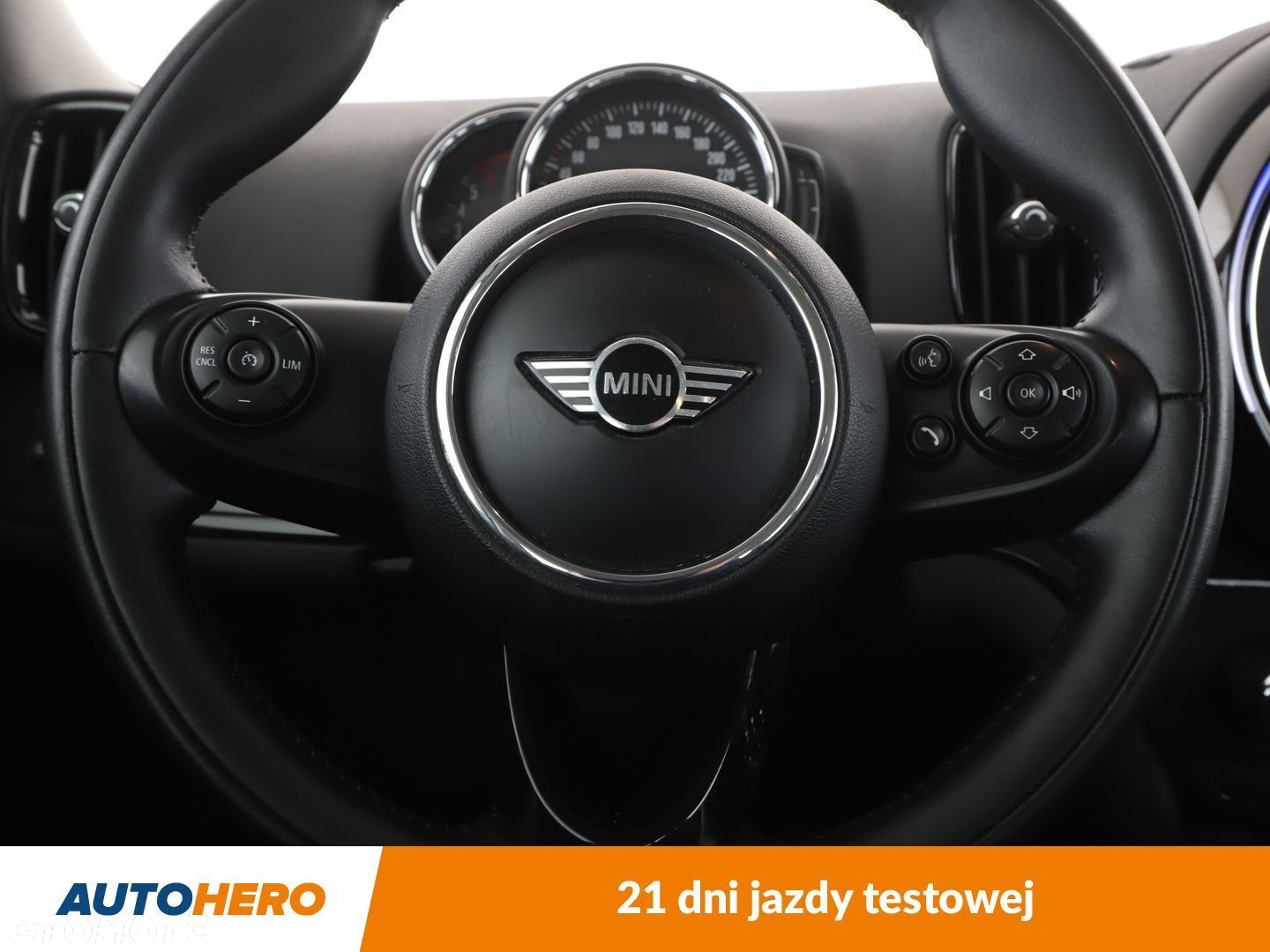 MINI Countryman - 18