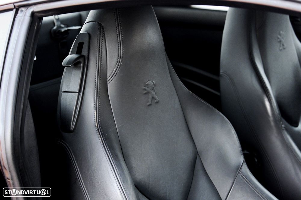 Peugeot RCZ 1.6 THP - 23