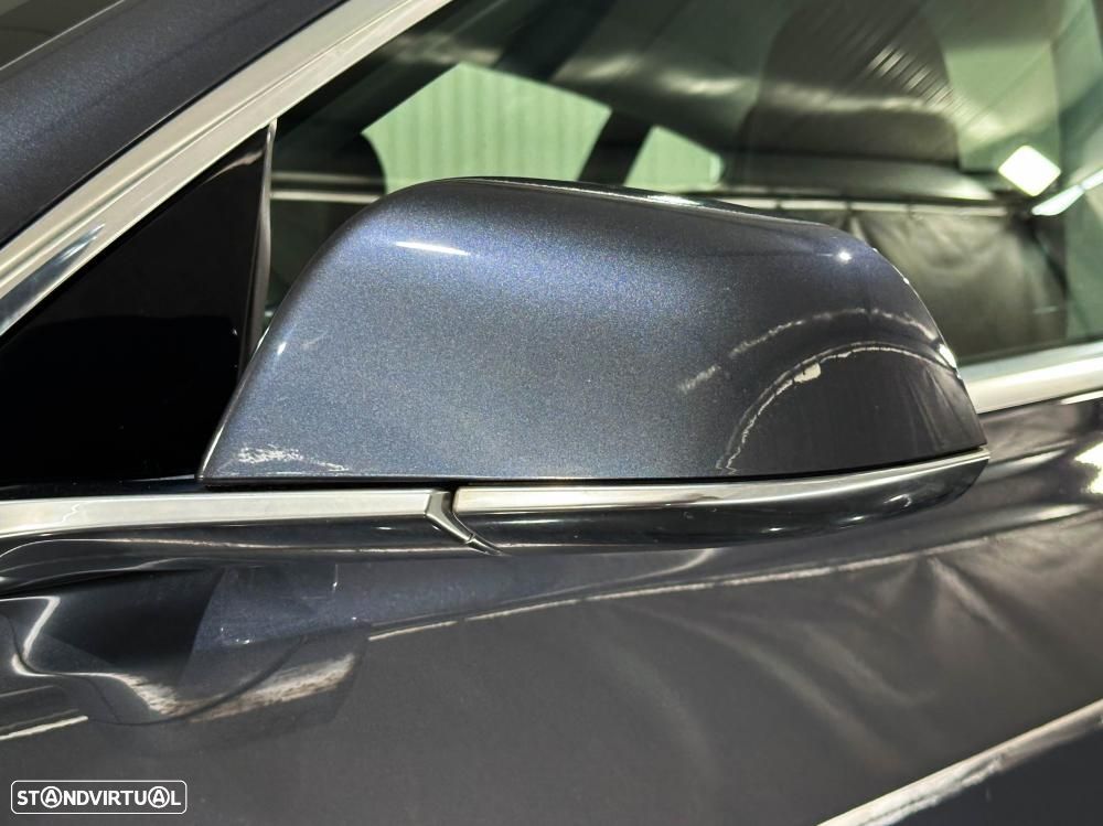 Tesla Model 3 Long-Range Dual Motor AWD - 16