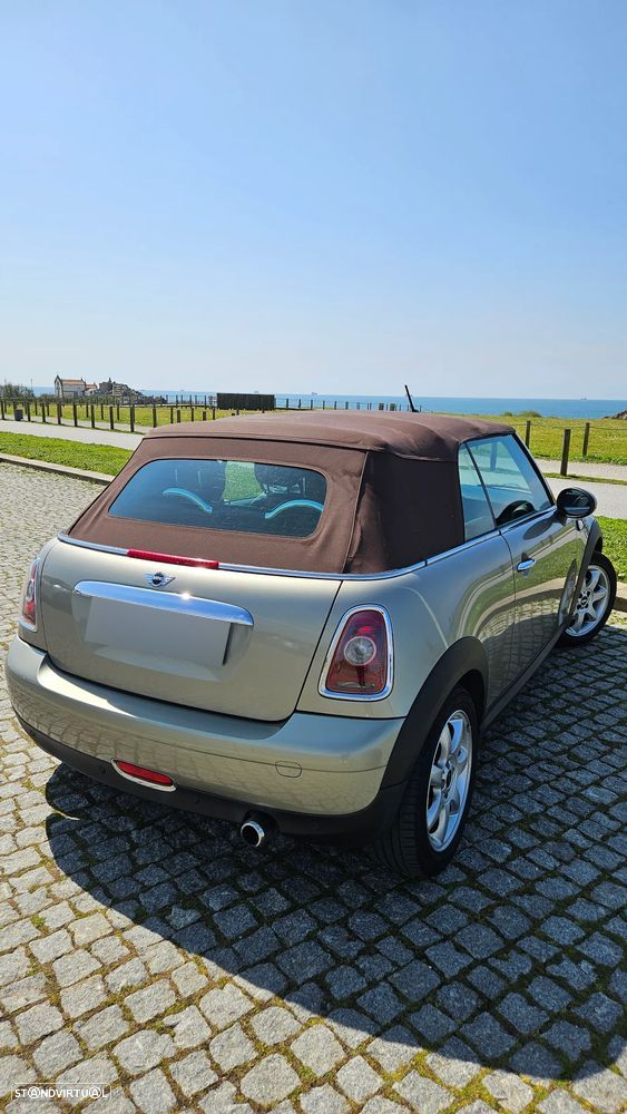 MINI Cabrio Cooper - 8