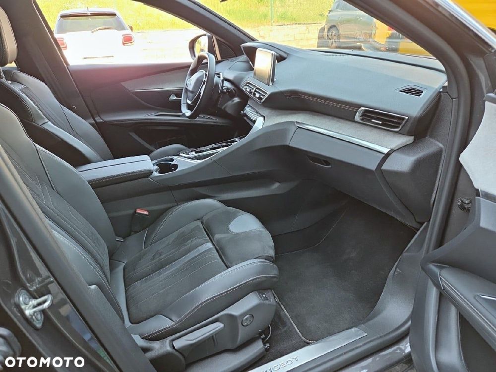 Peugeot 3008 1.2 PureTech GT S&S EAT8 - 12