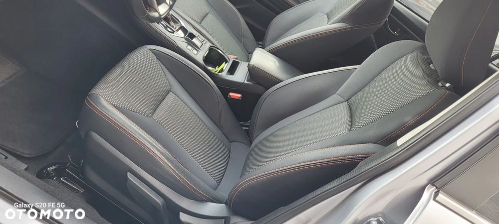 Subaru XV 2.0i-S Exclusive NAV (EyeSight) Lineartronic - 11