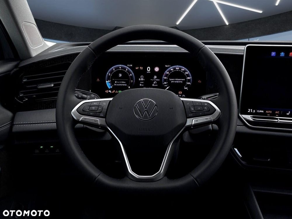 Volkswagen Tiguan - 14