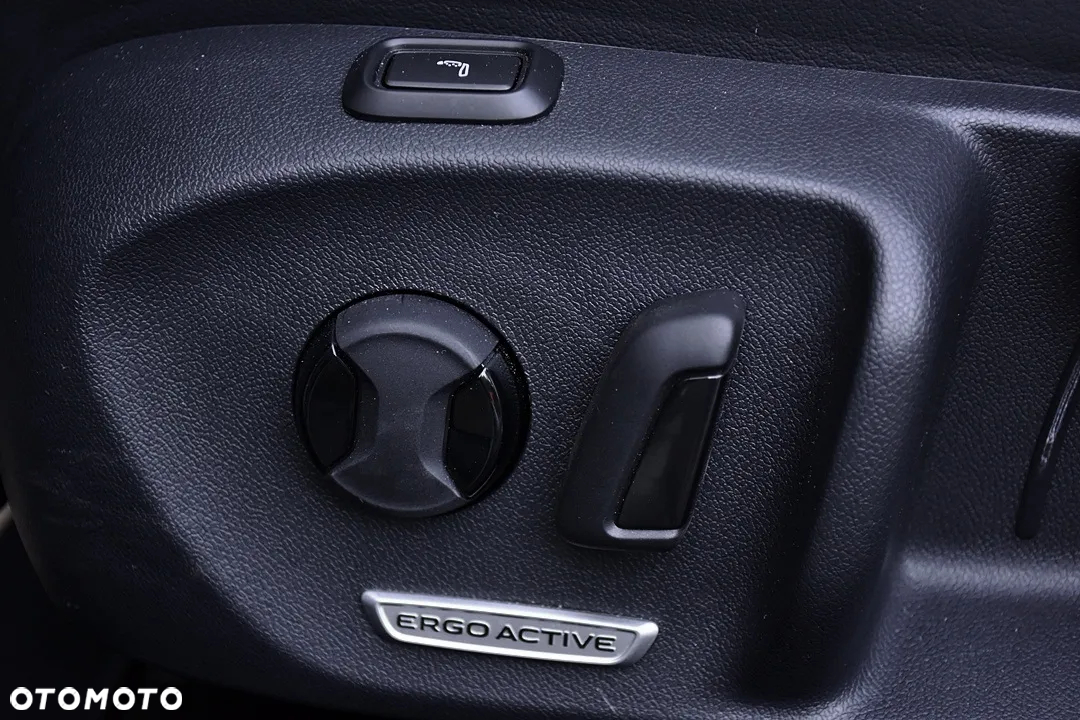 Volkswagen Passat 1.5 TSI eHybrid PHEV Elegance DSG - 36