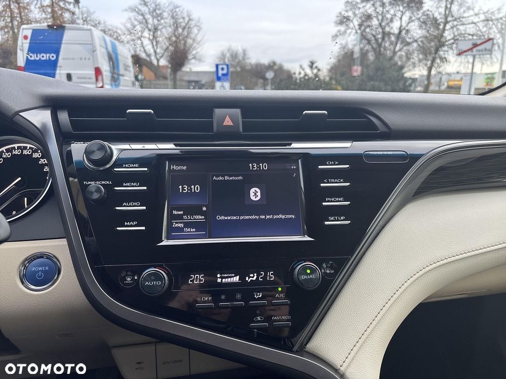 Toyota Camry 2.5 Hybrid Comfort CVT - 17