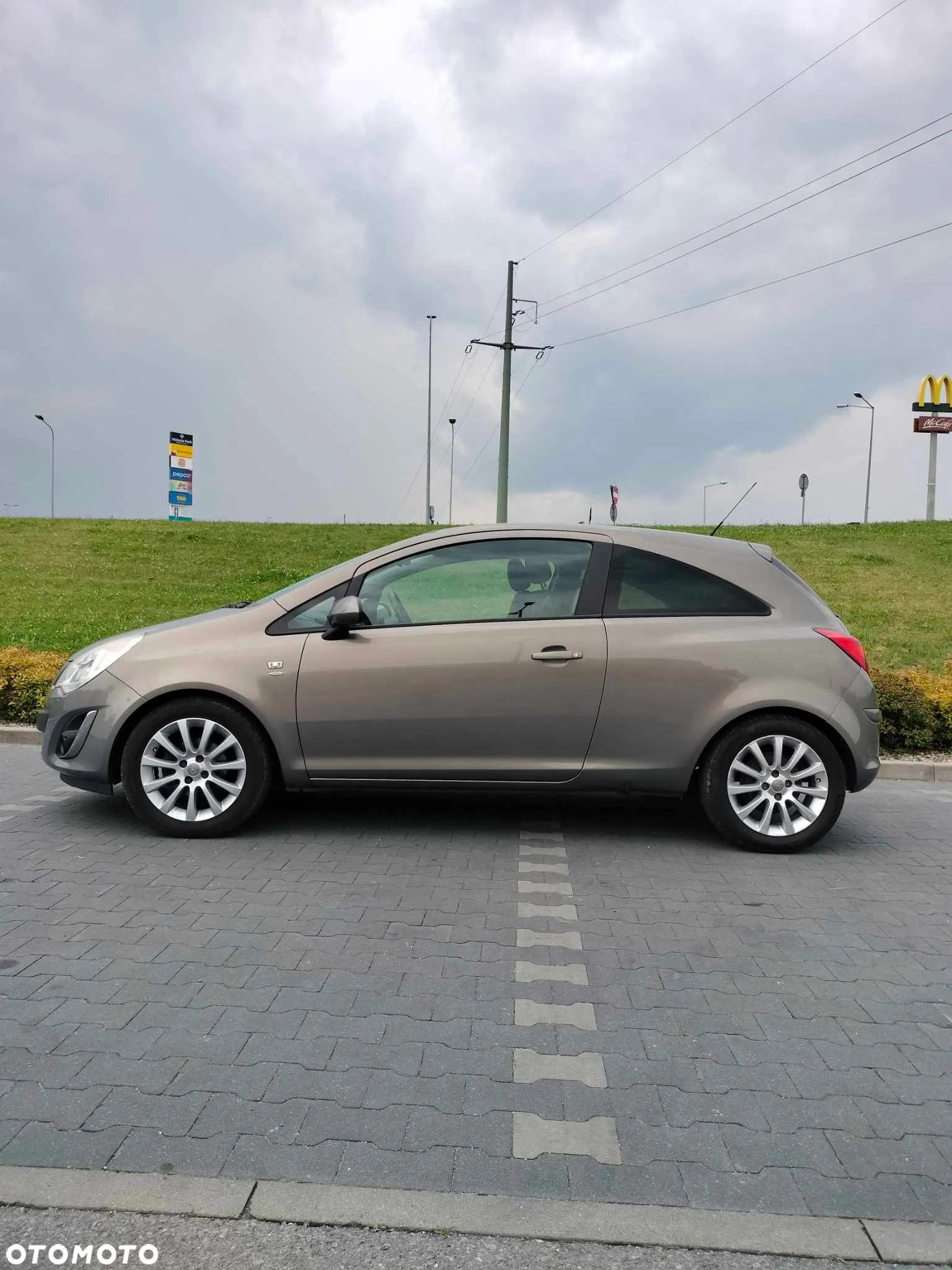 Opel Corsa - 4