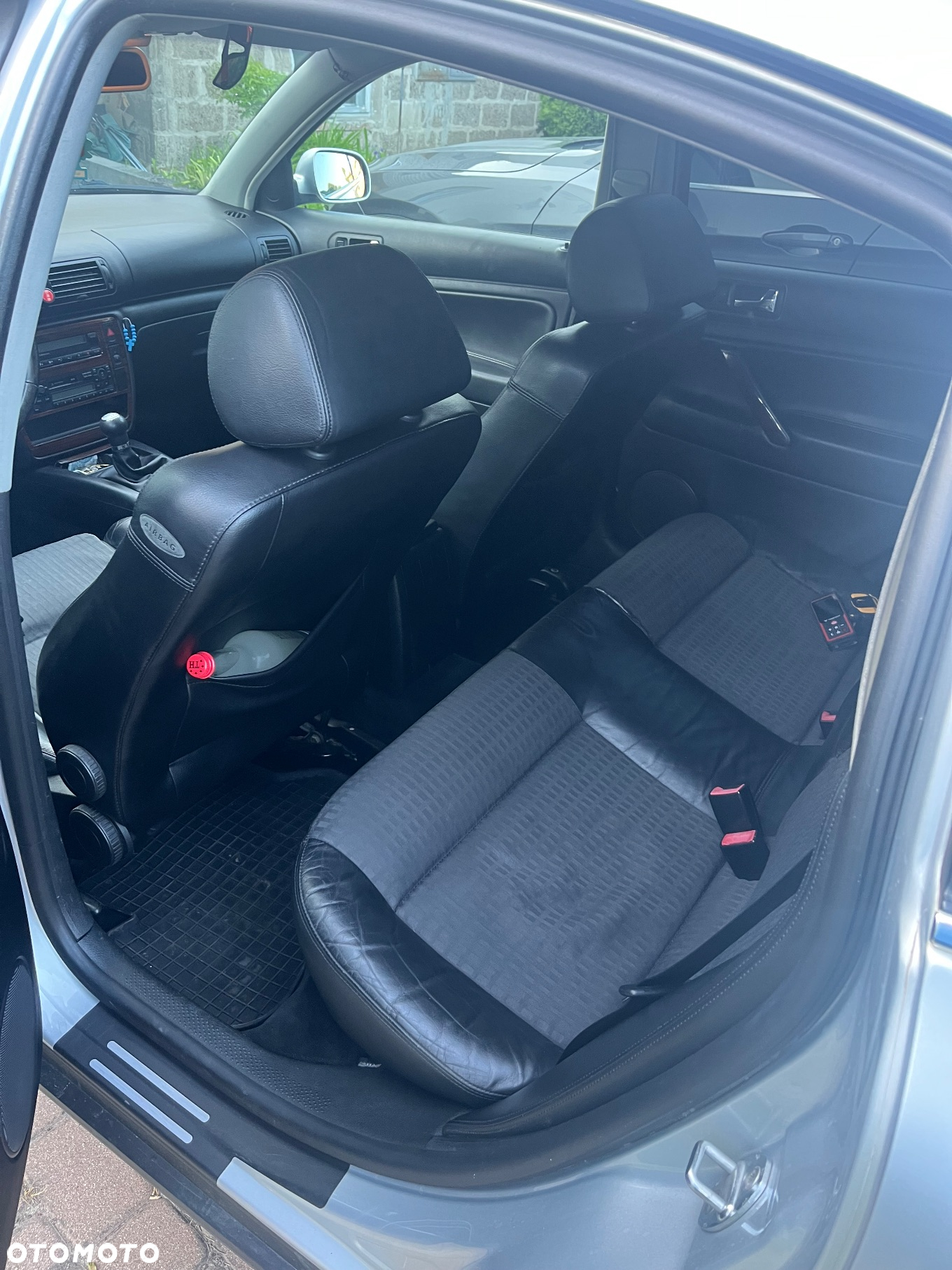 Volkswagen Passat 1.9 TDI Highline - 5