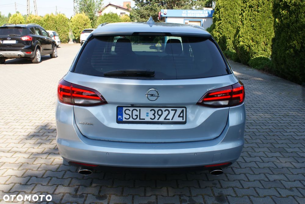 Opel Astra - 11