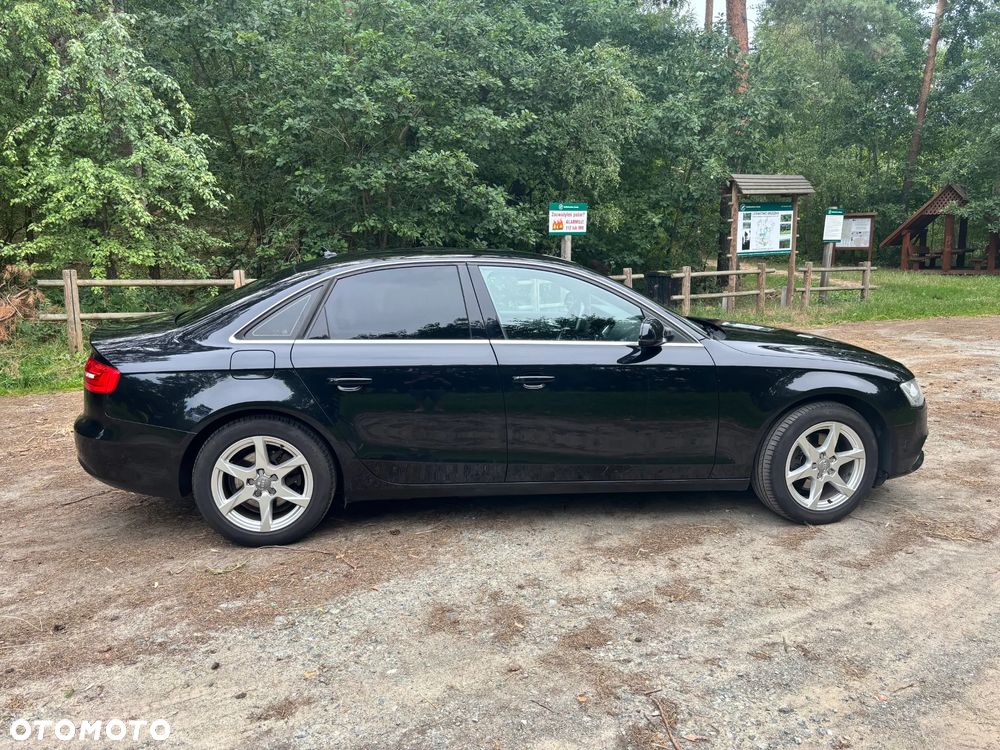Audi A4 Limousine - 7