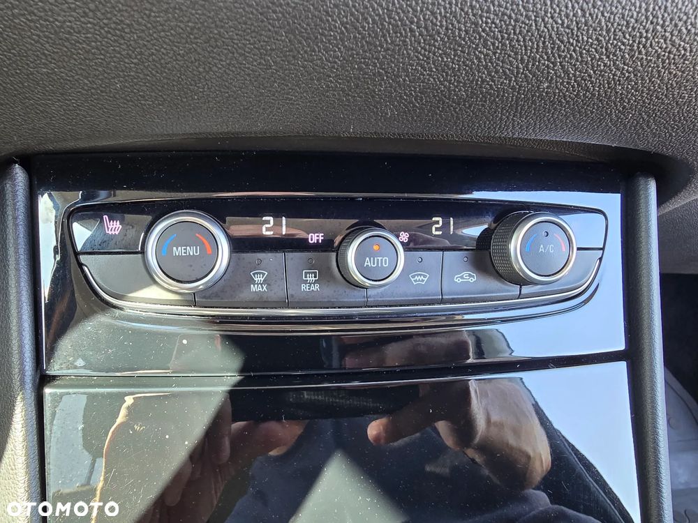 Opel Grandland X 1.2 T Innovation S&S - 30
