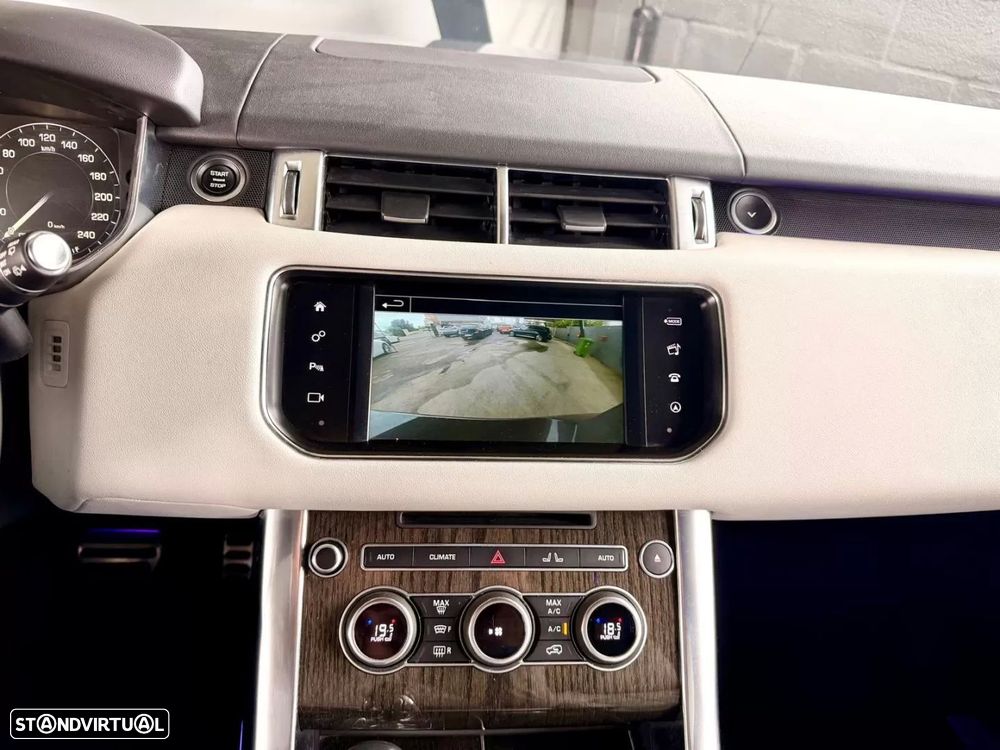 Land Rover Range Rover Sport 3.0 SDV6 HSE Dynamic — fotografia 17