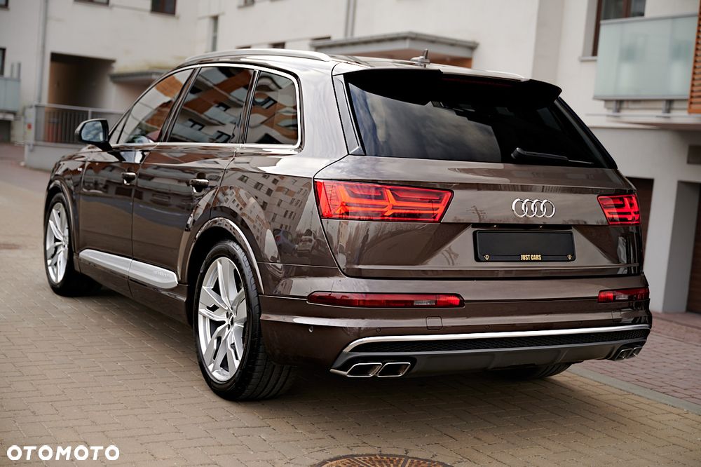 Audi SQ7 - 10