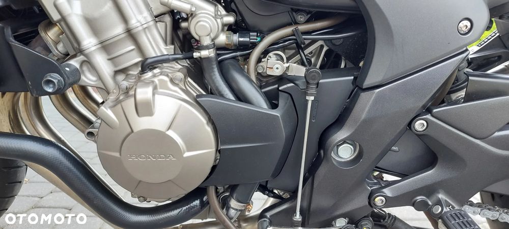 Honda CBF - 26