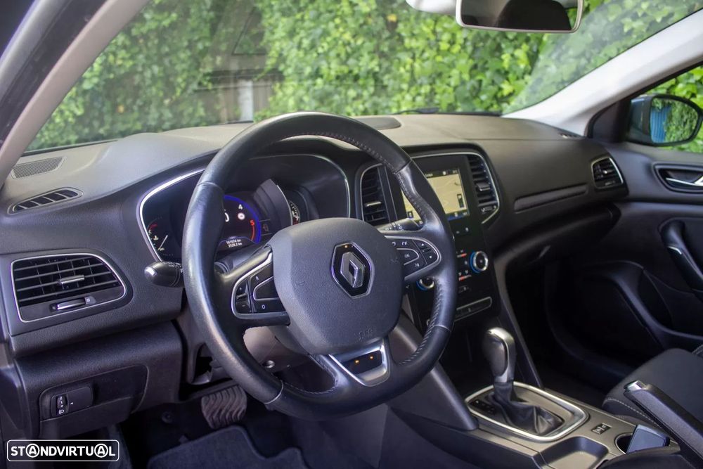 Renault Mégane 1.5 dCi Limited EDC - 12