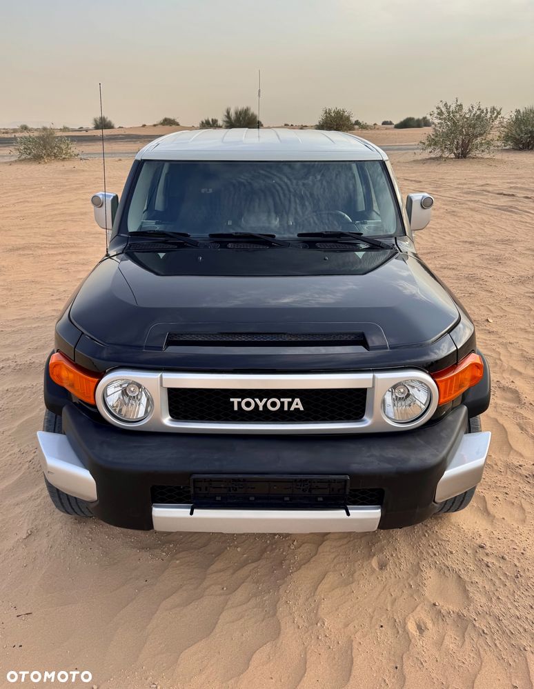 Toyota FJ - 6