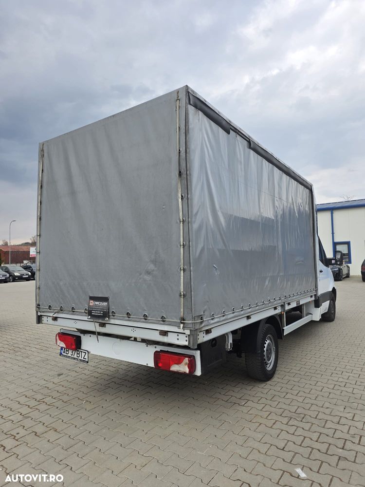 Mercedes-Benz Sprinter - 3