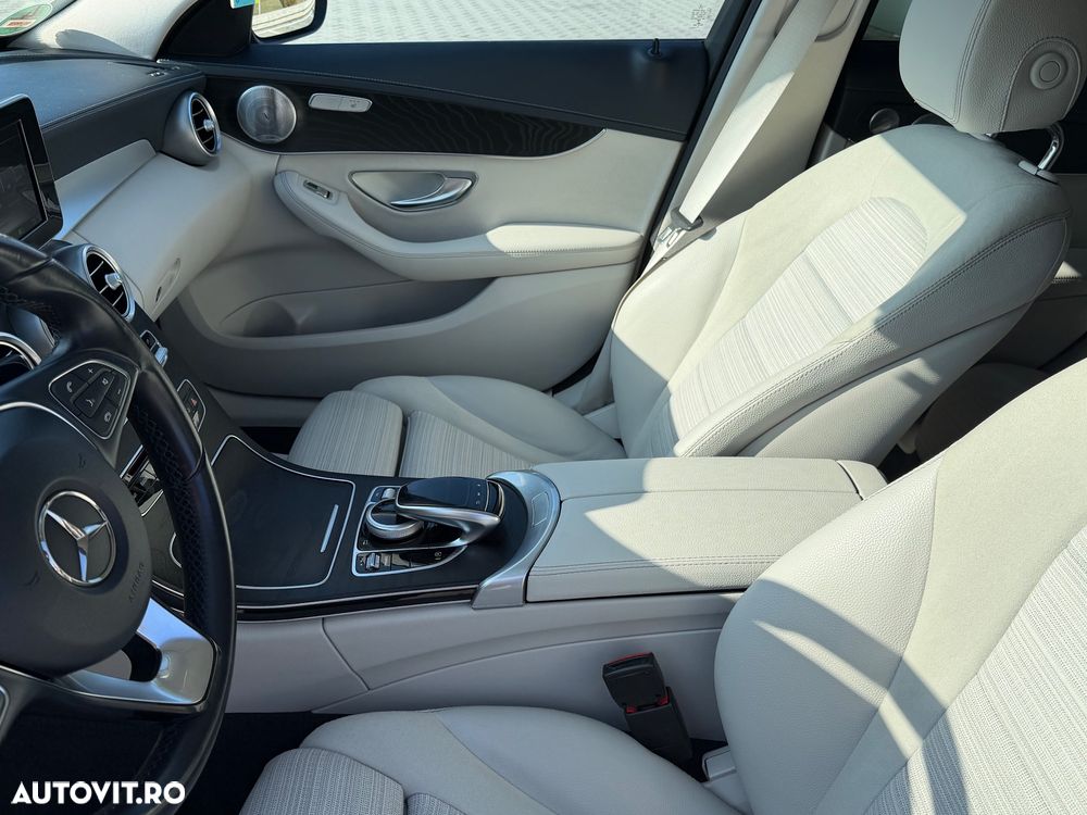 Mercedes-Benz C 250 d 4Matic 9G-TRONIC Exclusive - 13