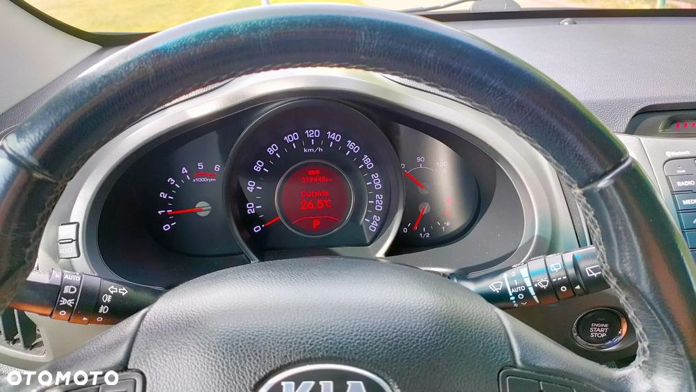 Kia Sportage 2.0 CRDI XL - 26