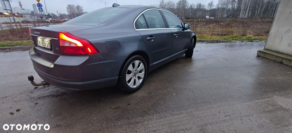 Volvo S80 2.4D5 Executive - 4