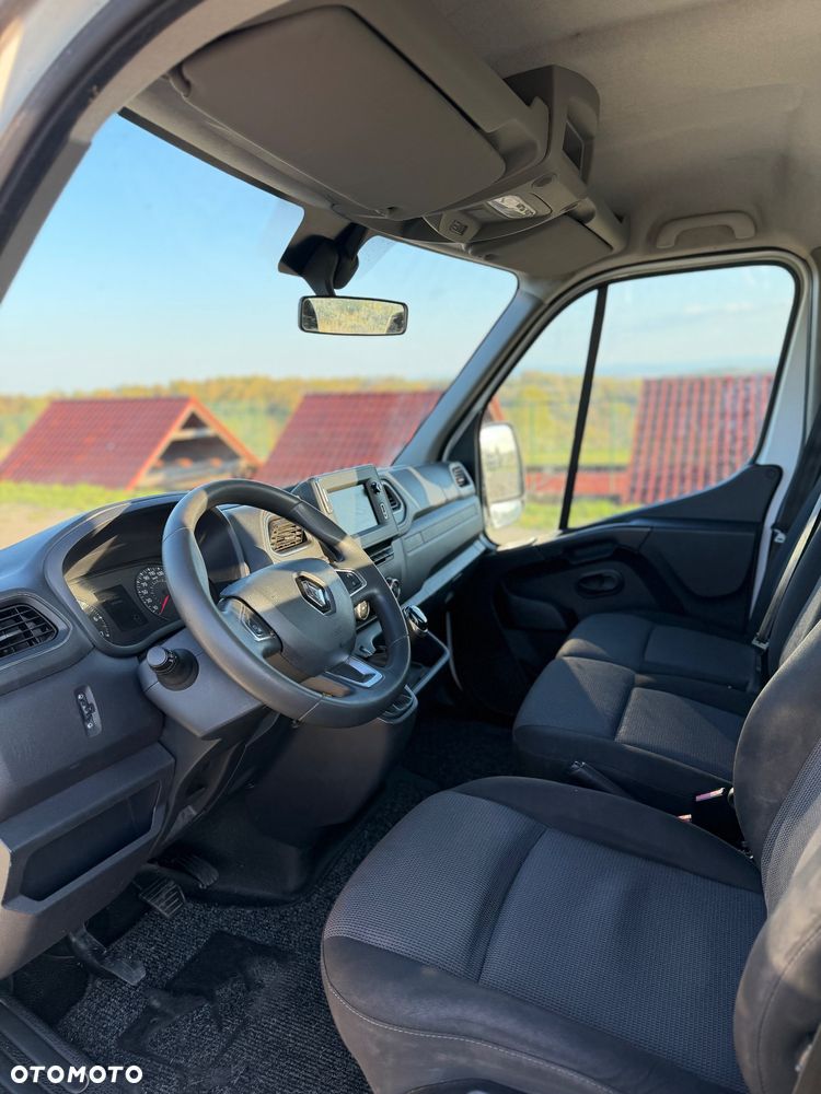 Renault Master - 18