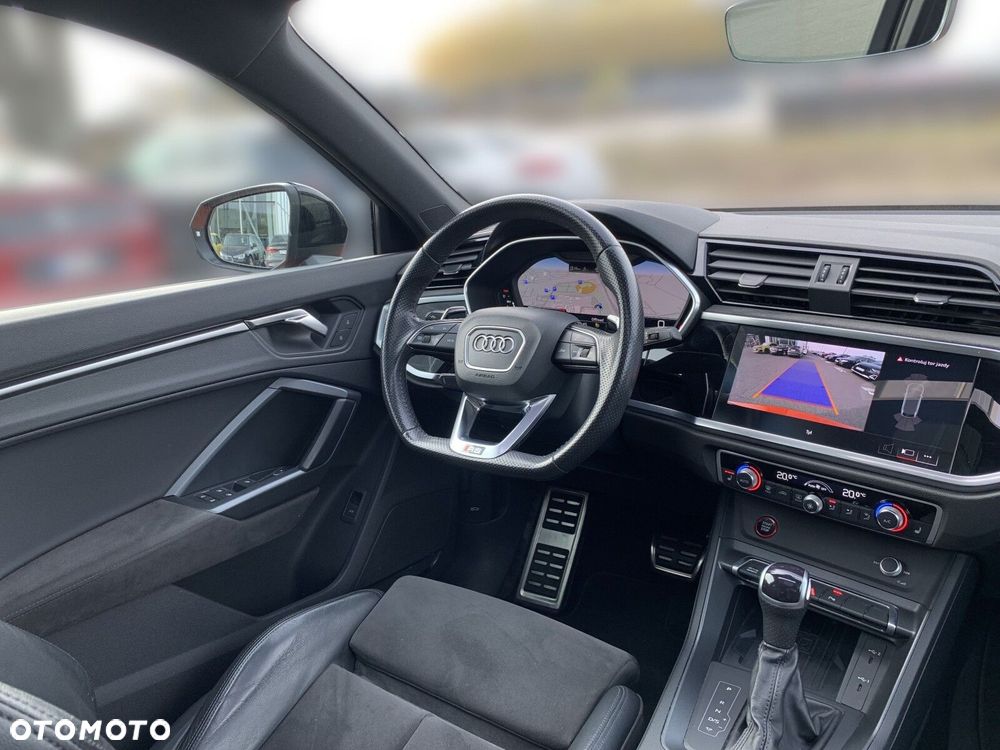 Audi RS Q3 Sportback - 17