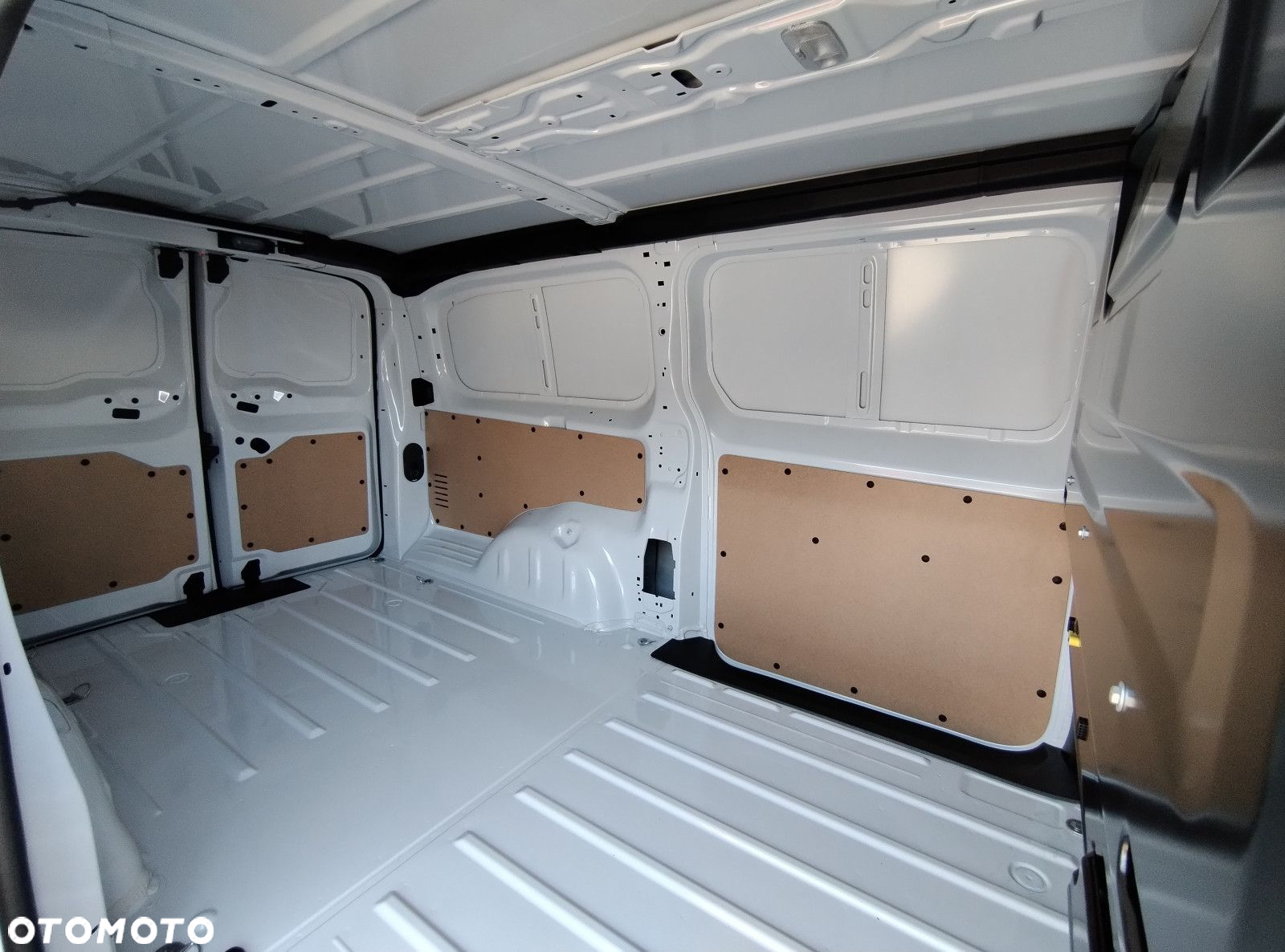 Opel vivaro Nowy Vivaro Furgon Extra Long 2.0d 177 KM S&S EAT8 - 9