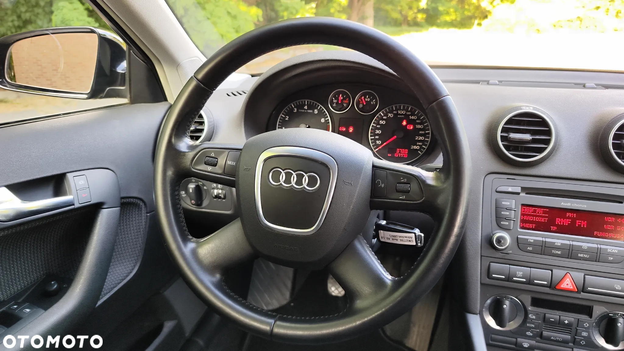 Audi A3 1.6 Attraction - 24