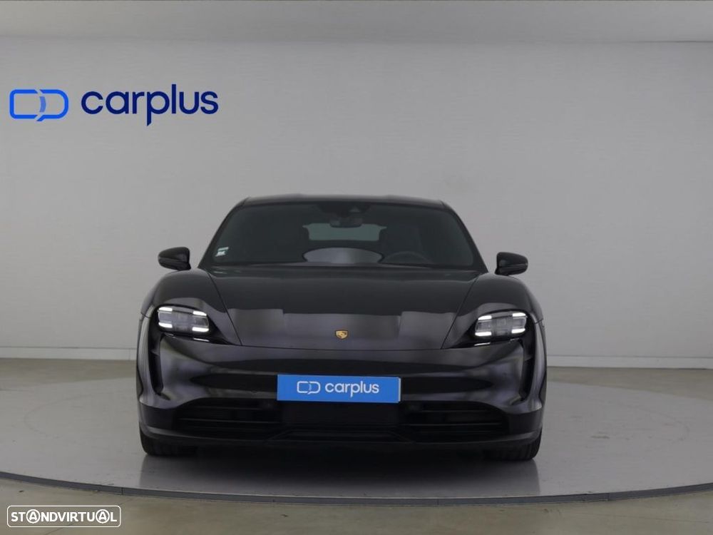 Porsche Taycan — fotografia 3