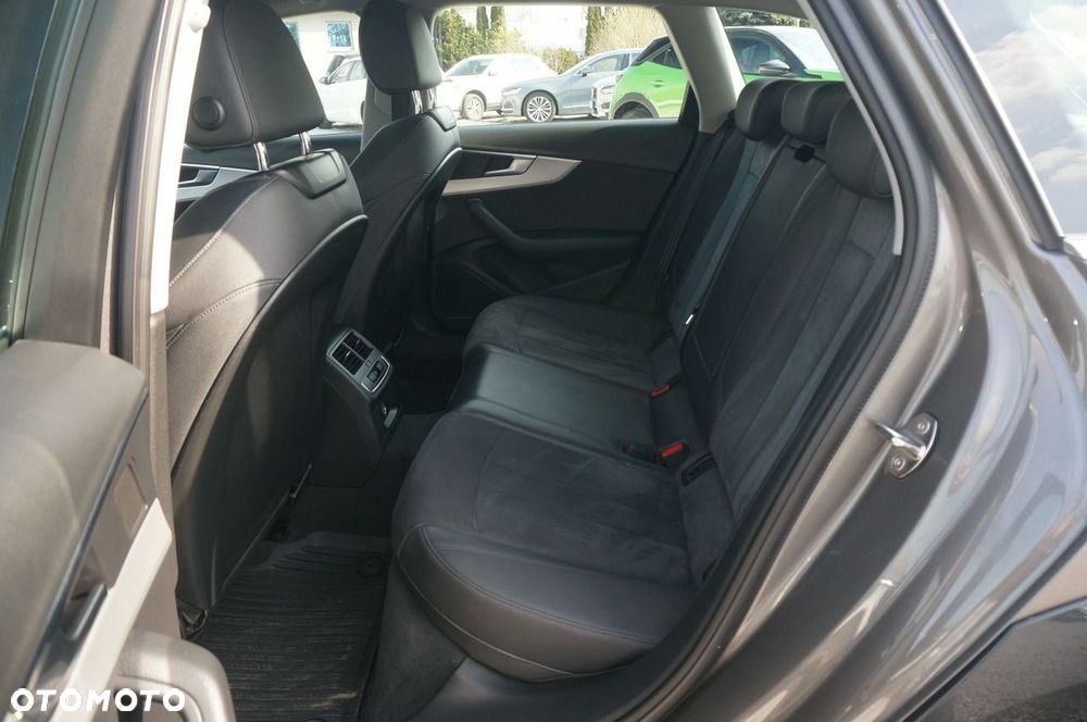 Audi A4 Allroad 45 TFSI mHEV Quattro S tronic - 25