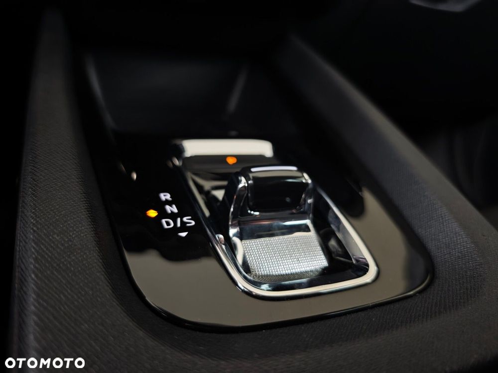 Skoda Octavia 2.0 TDI RS DSG - 27