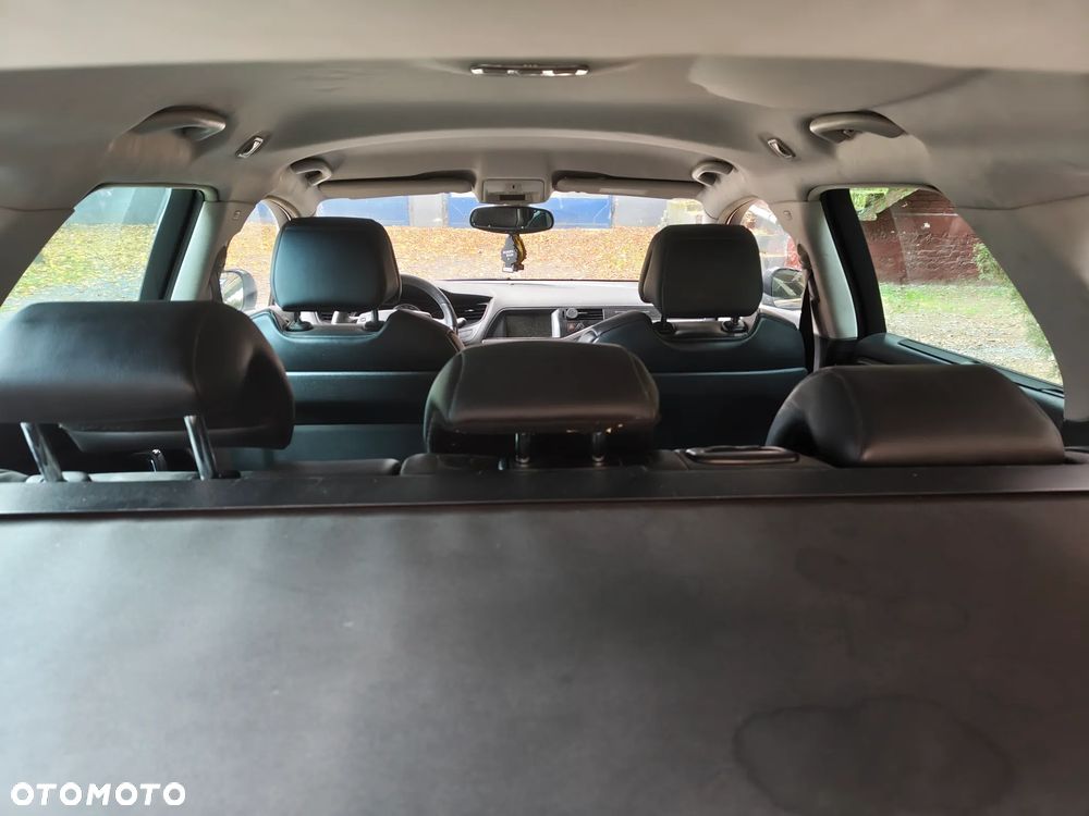 Citroen C5 2011 photo 4